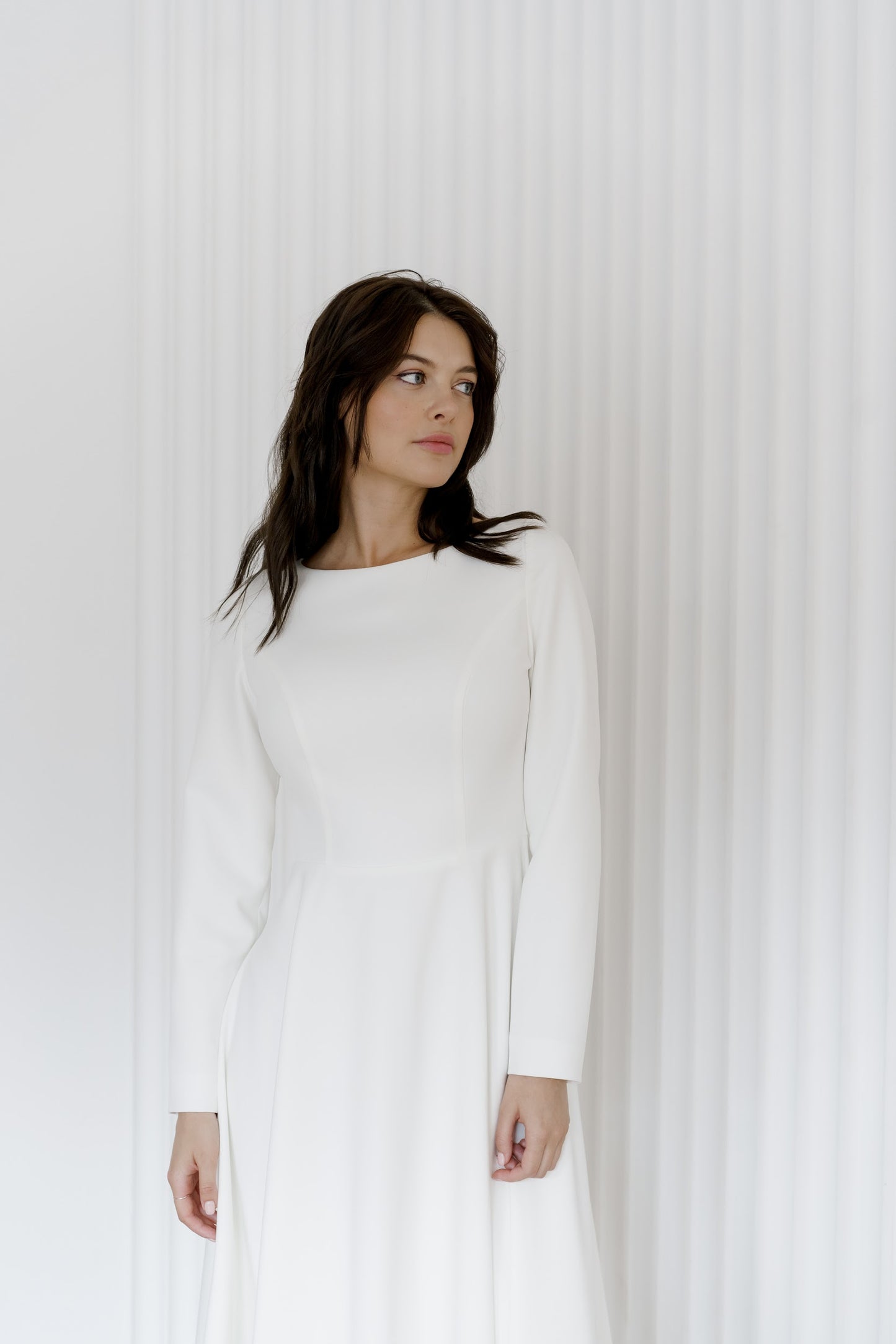 Tea lenght wedding dress • long sleeve wedding dress • short wedding dress • modest wedding dress • minimalist dress