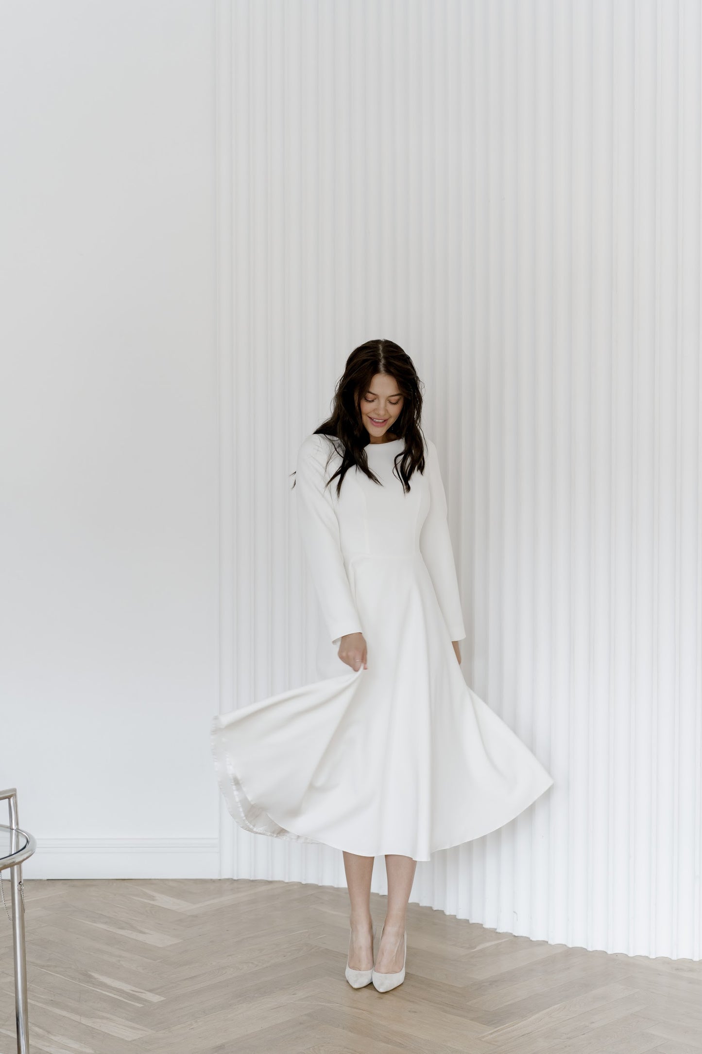 Tea lenght wedding dress • long sleeve wedding dress • short wedding dress • modest wedding dress • minimalist dress
