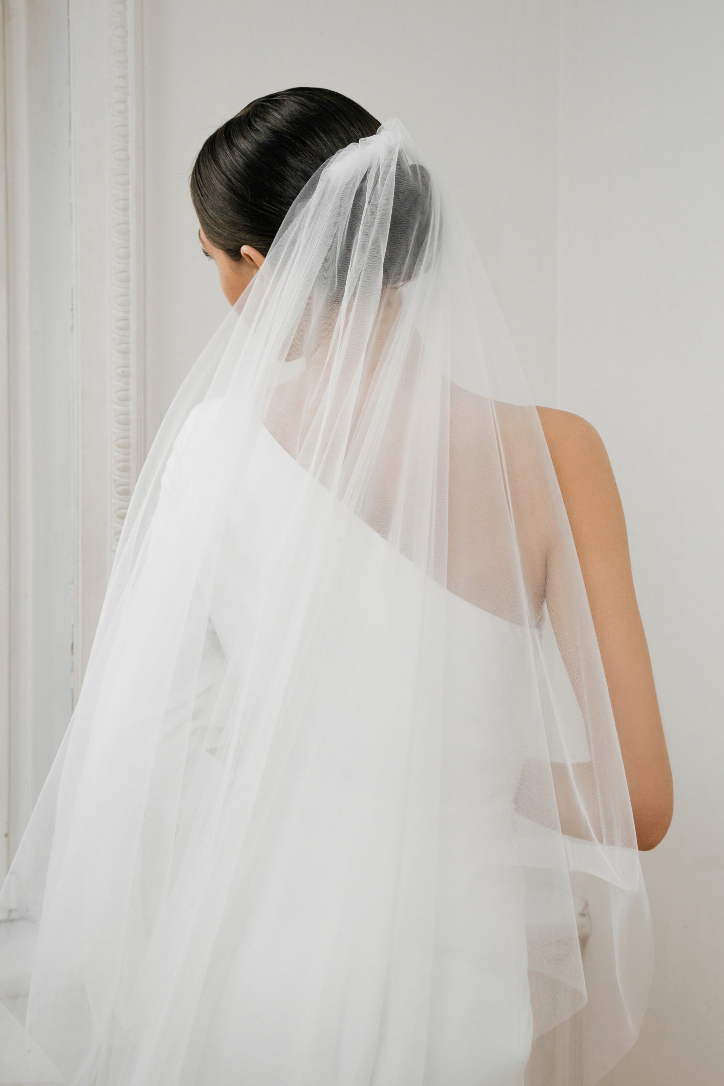 Short wedding dress • tight wedding dress • simple wedding dress • one shoulder wedding dress • sexy wedding dress • elegant bridal gown