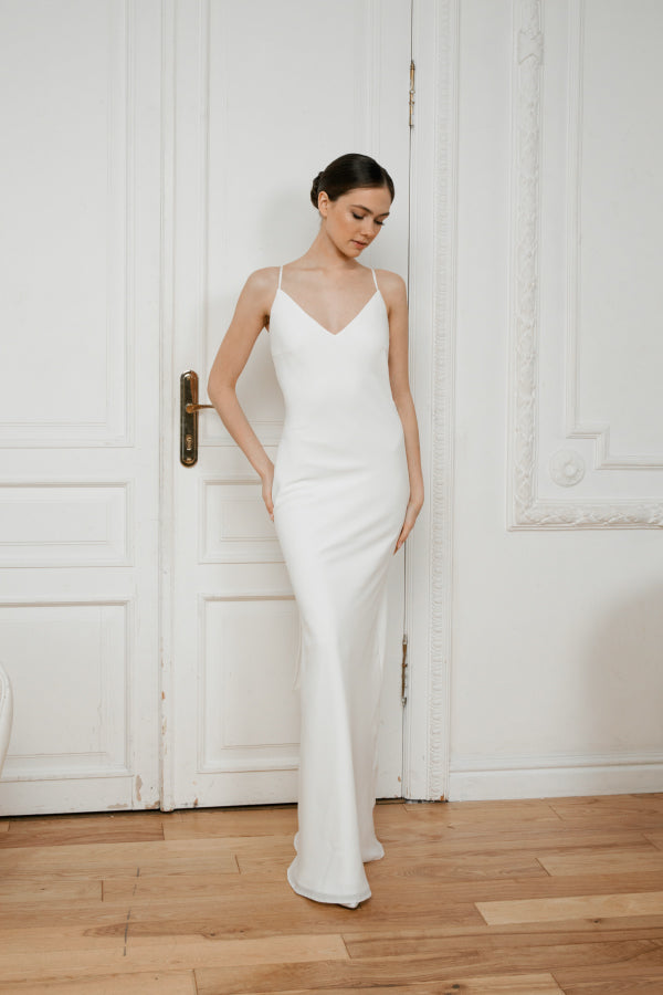 Simple wedding dress, crepe dress with spaghetti straps, sheath sillhouette, casual wedding dress