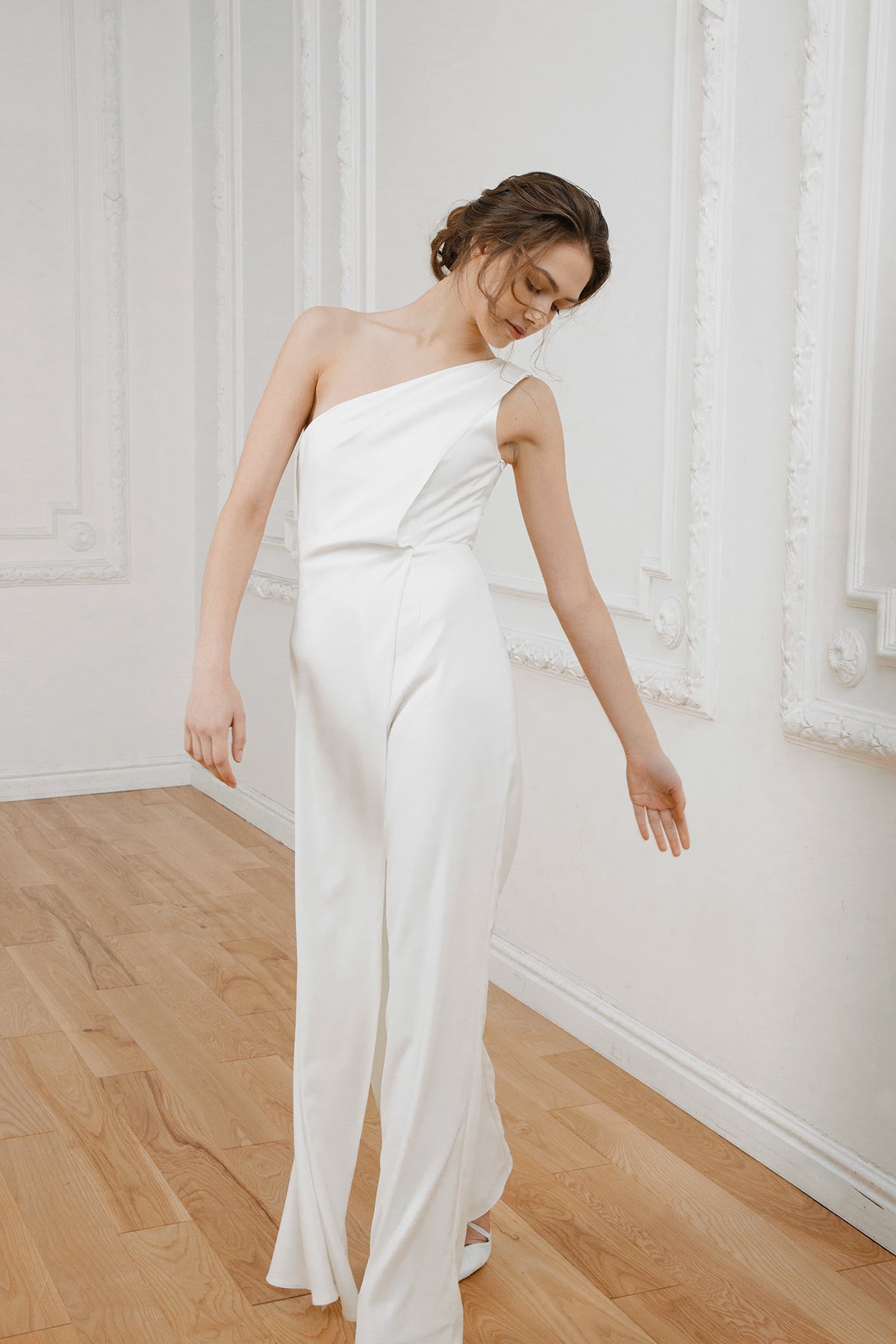 Wedding jumpsuit • bridal wedding jumpsuit • alternative wedding dress • one shoulder jumpsuit