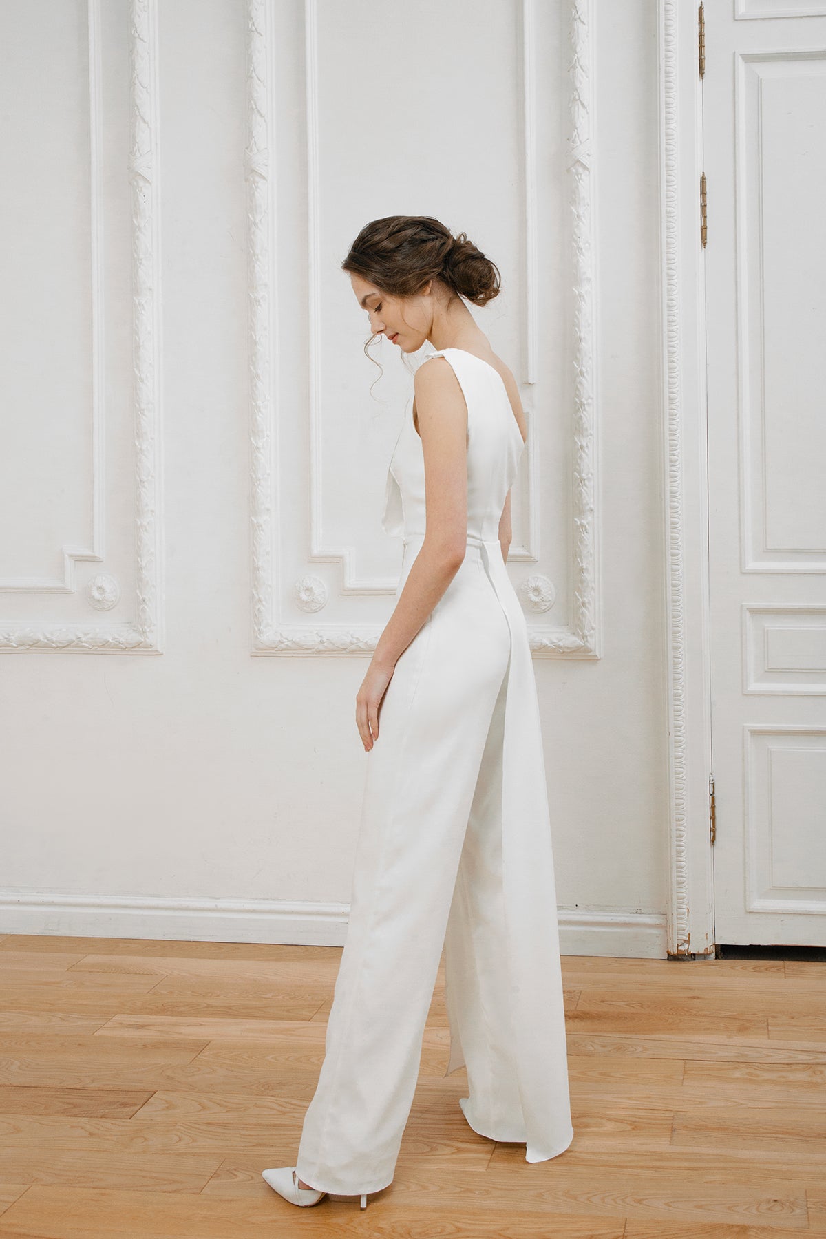 Wedding jumpsuit • bridal wedding jumpsuit • alternative wedding dress • one shoulder jumpsuit