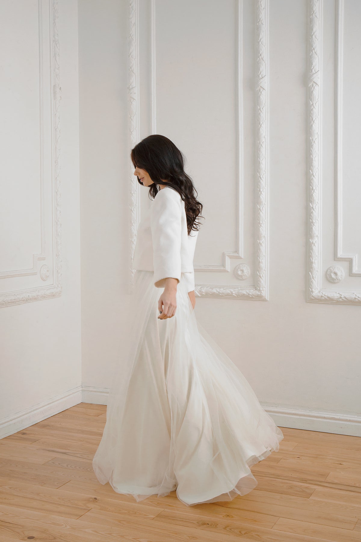 Wedding jacket with classic style. Bridal coat for wedding dress