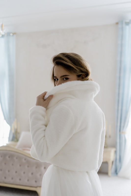 Poline — Minimalist Wedding Jacket